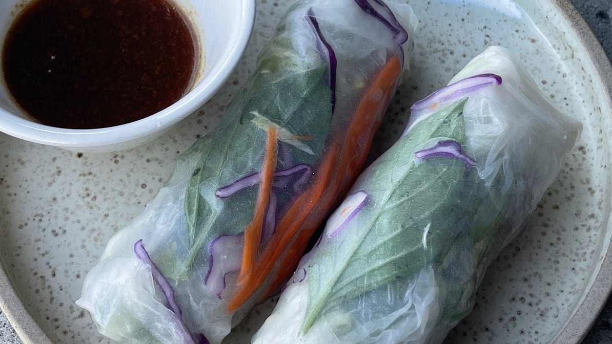 50. Lemongrass Tofu Spring Roll (2 Pcs).