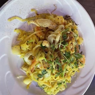 43. Deluxe Garlic Fried Rice or Noodle Thai Fusion